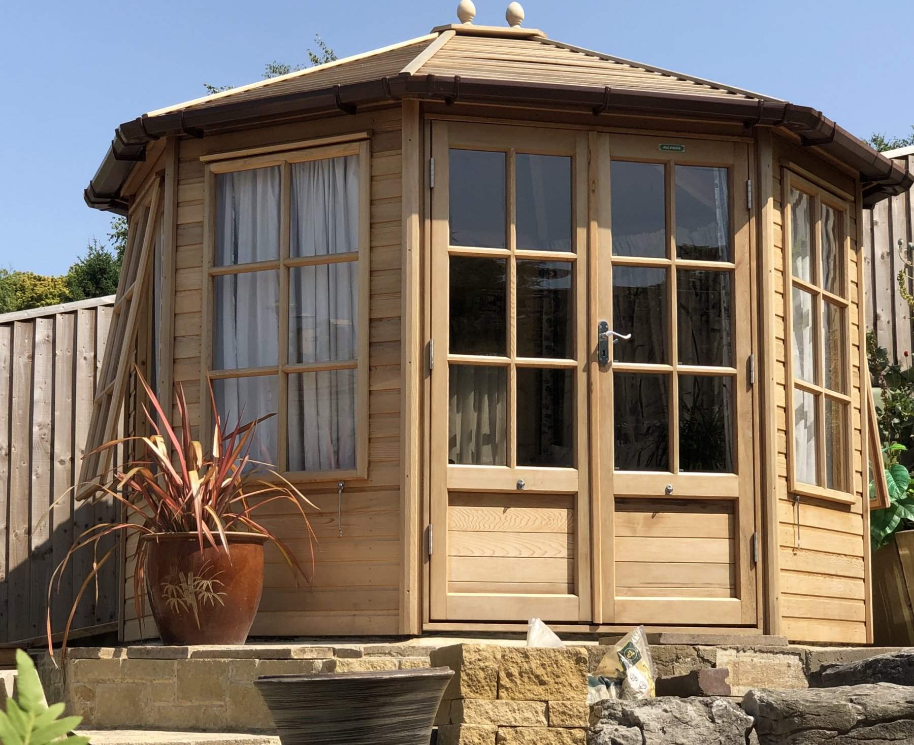 Mickleton 8x9 Plus Summerhouse (Cedar Slatted Roof) (9'3
